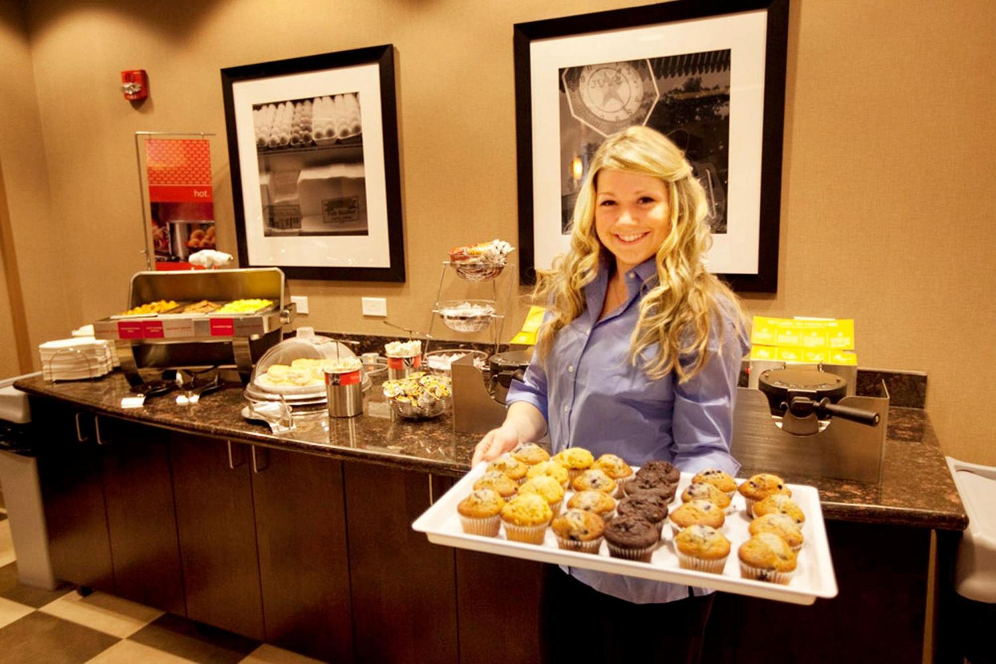 Hampton Inn & Suites By Hilton Seattle/Kent Extérieur photo