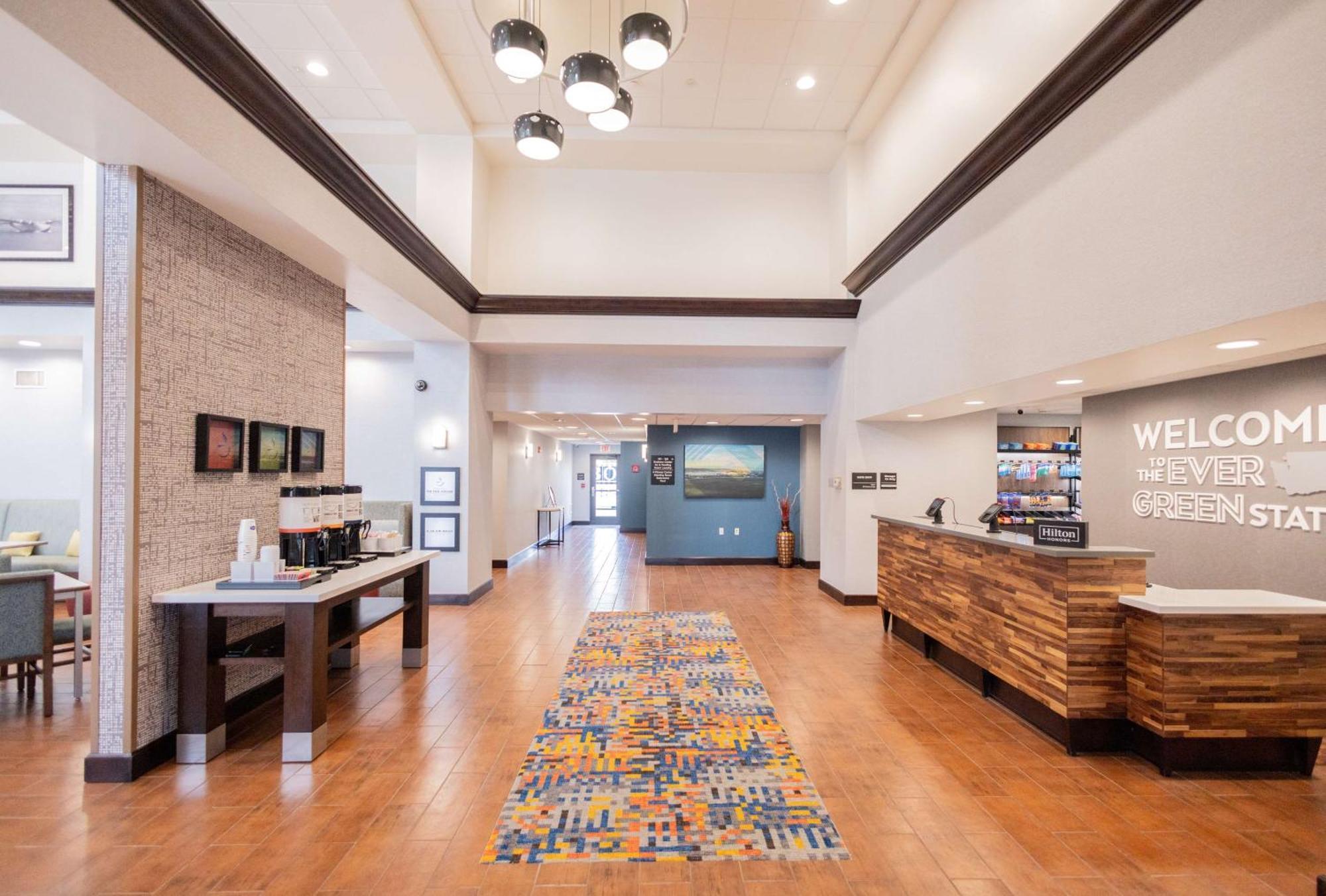 Hampton Inn & Suites By Hilton Seattle/Kent Extérieur photo