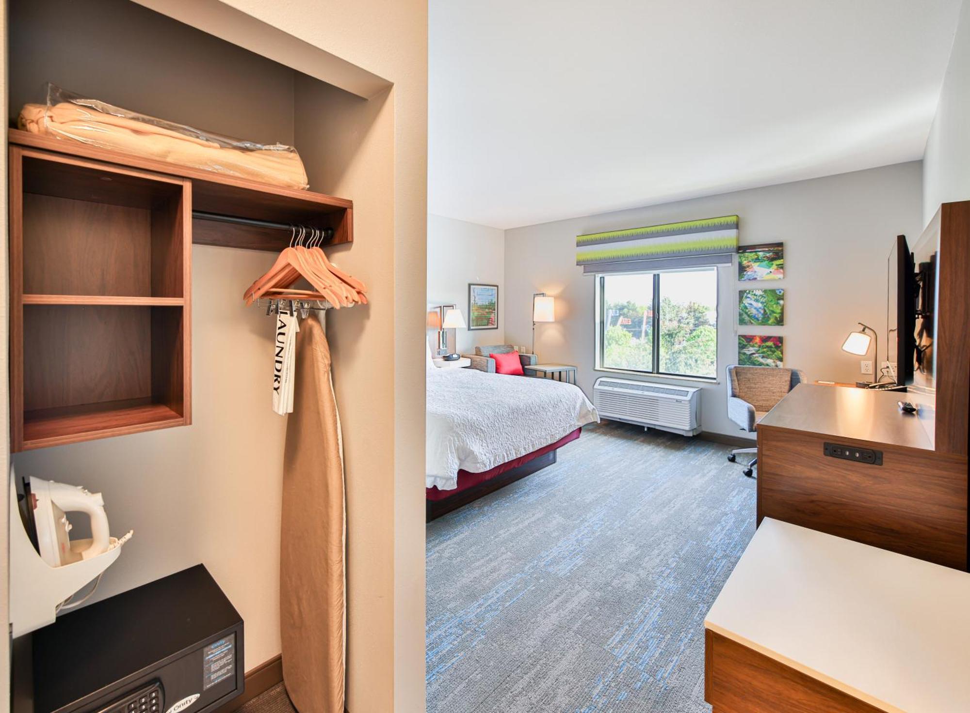 Hampton Inn & Suites By Hilton Seattle/Kent Extérieur photo